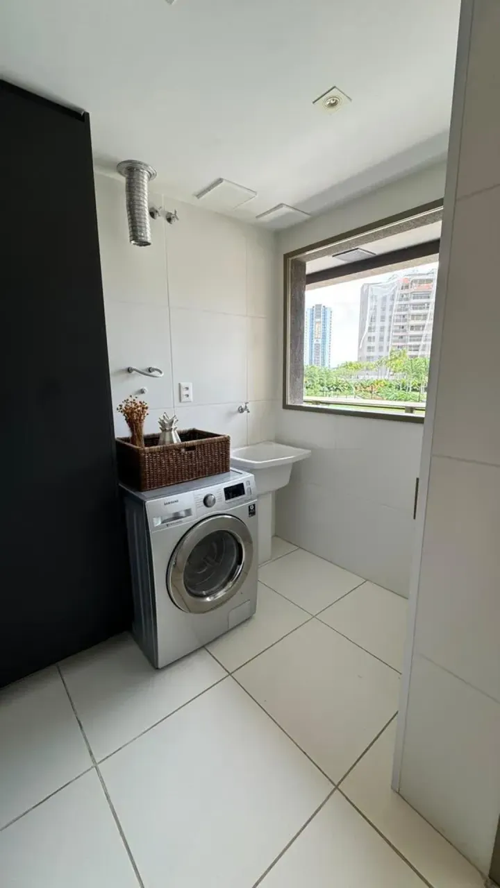 Furnished apartment with a closed kitchen and 4 bedrooms — photo 10