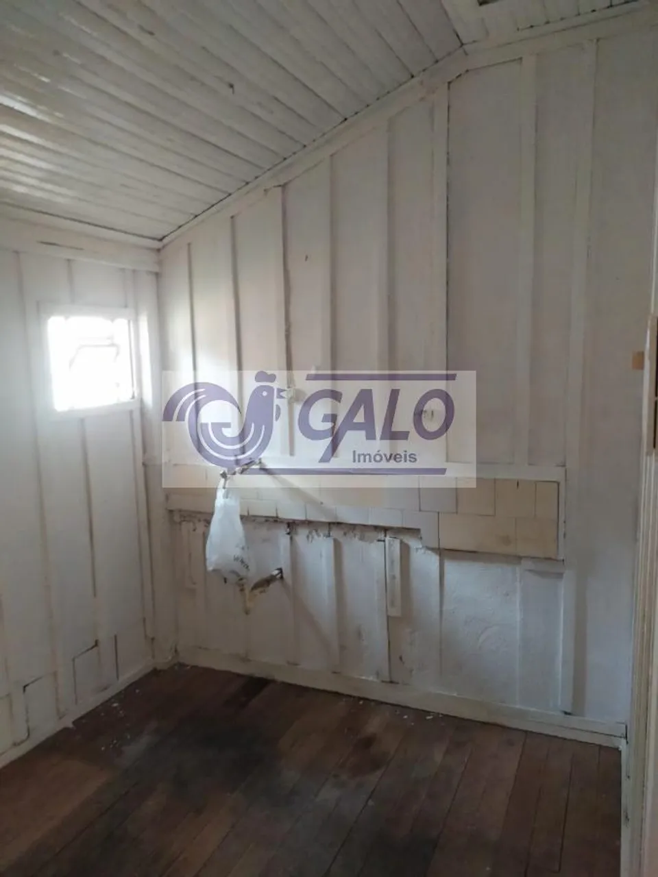Rental house with 2 bedrooms and 1 bathroom — photo 2