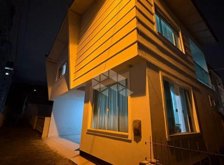 Дом 100 м² с 2 спальнями и 2 ванными комнатами — photo 3