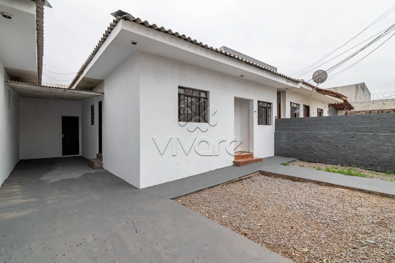 3-bedroom house with a garden