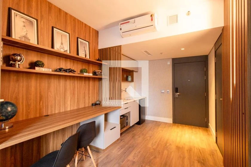 Apartamento de 1 dormitorio con cocina compacta — photo 9