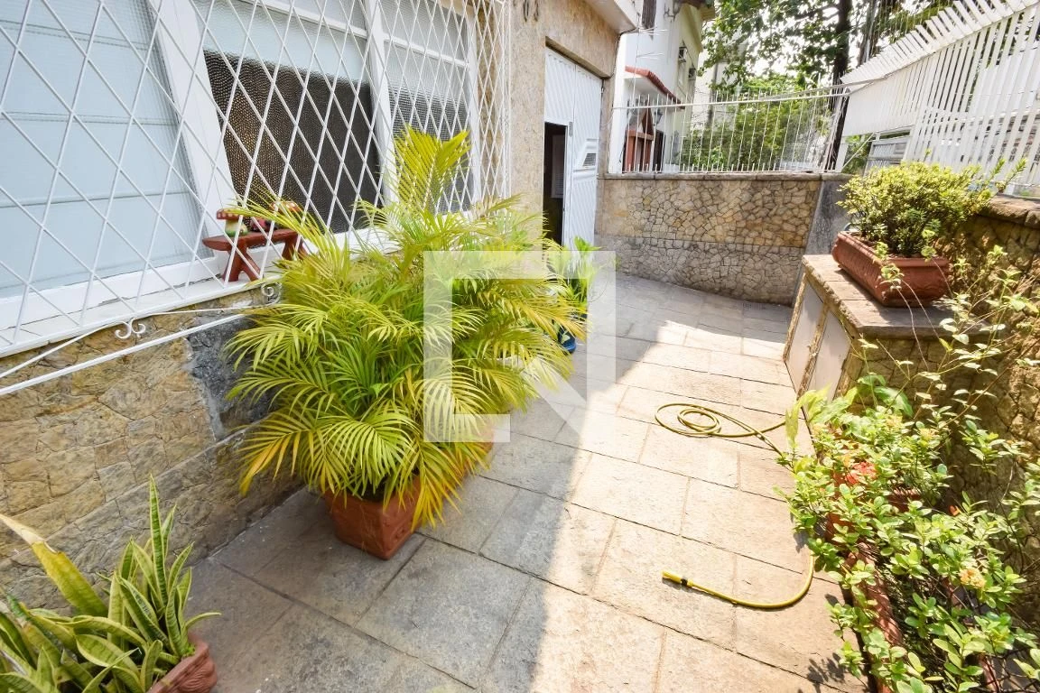 Casa mobiliada com 6 quartos e 3 suítes com jardim e BBQ — photo 6