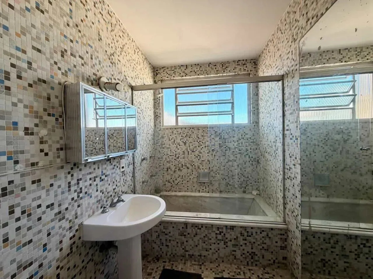 Duplex penthouse unfurnished with 4 bedrooms and 4 baths — photo 23