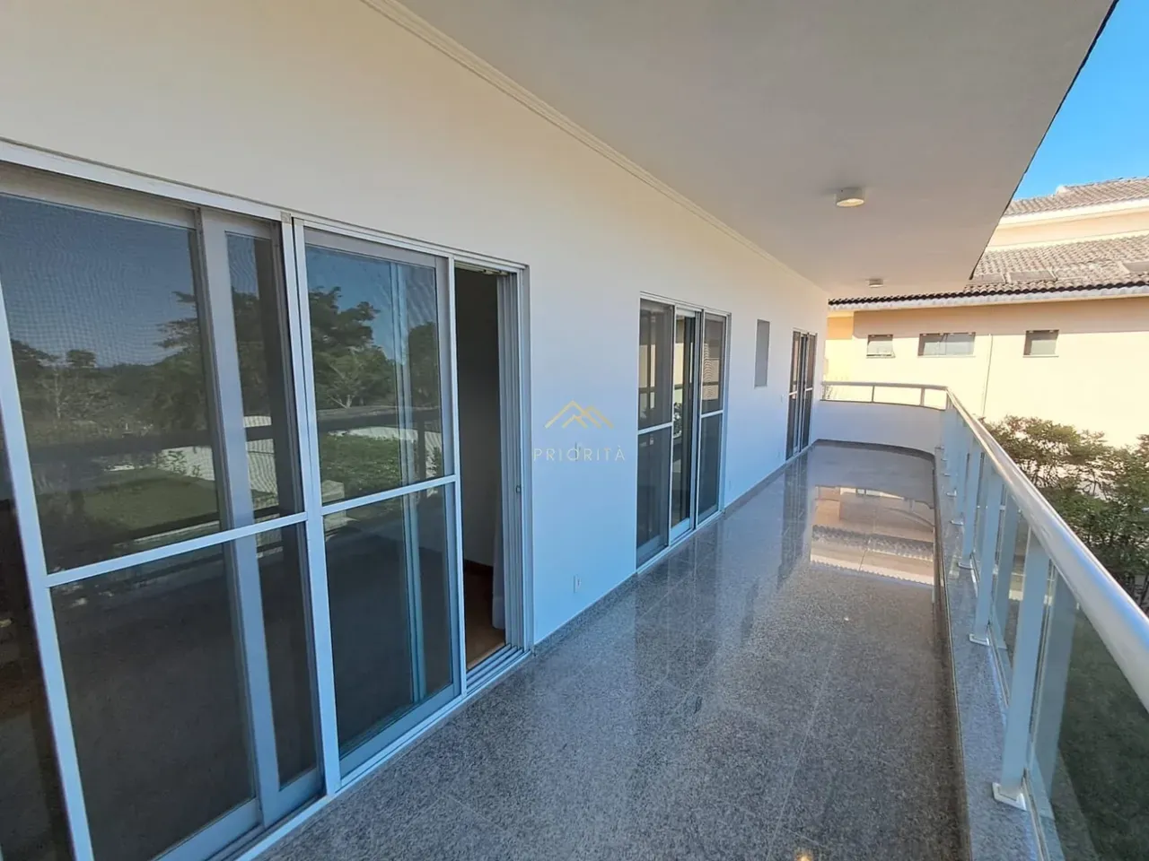 Casa em condomínio fechado com 6 quartos e 13 banheiros — photo 33