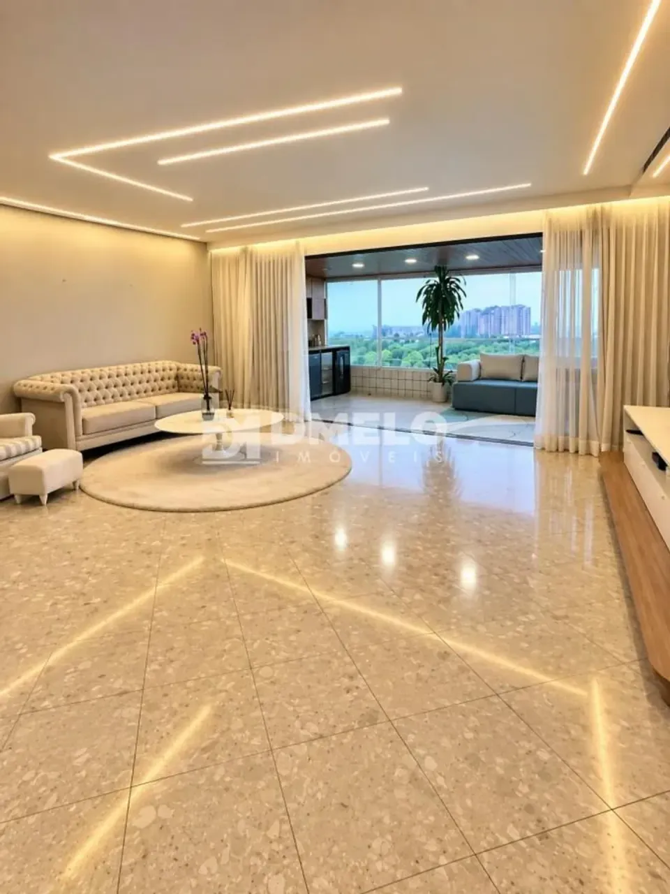 Departamento de 3 dormitorios en edificio con piscina