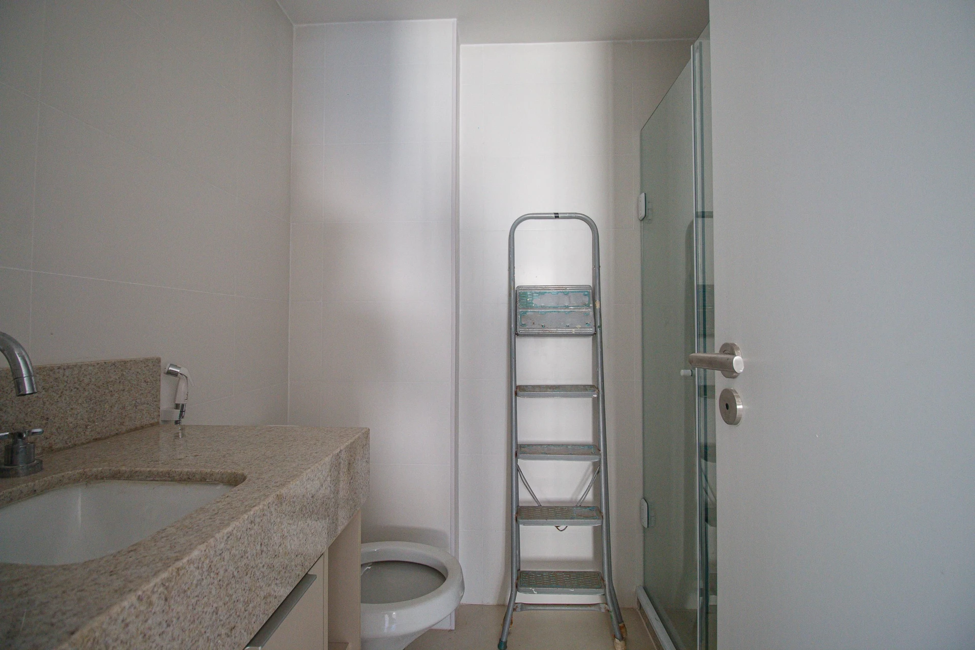 Apartamento mobiliado com 3 quartos e 3 banheiros — photo 41