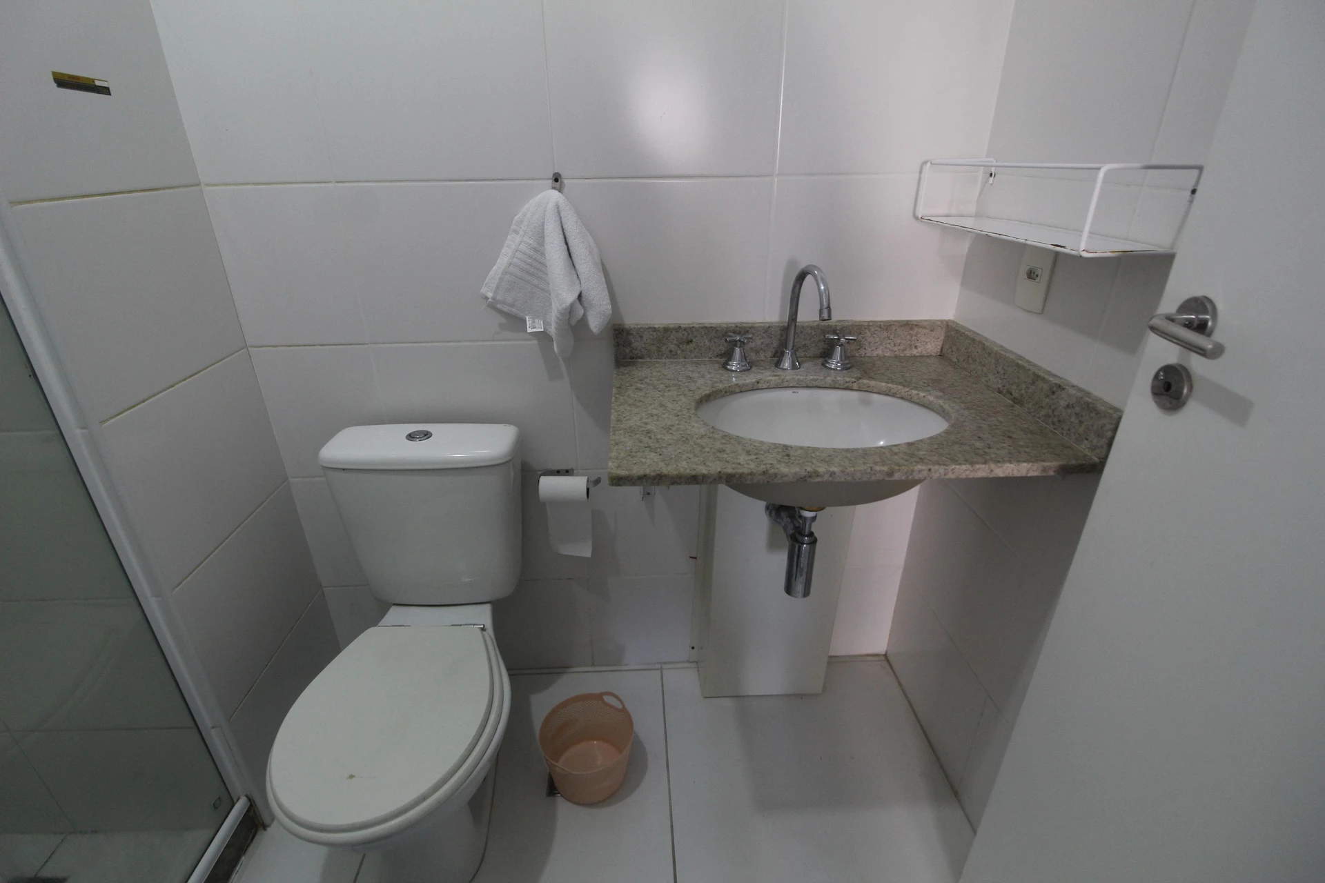 3-bedroom apartment in a building with a sauna — photo 40