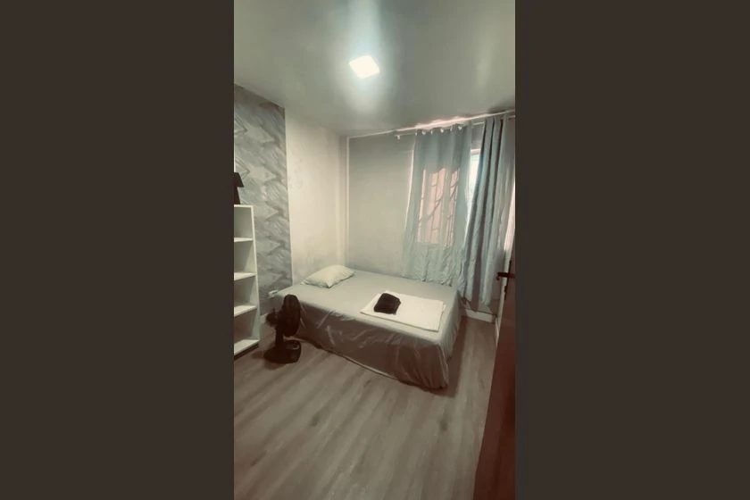 Furnished 2-bedroom apartment with open-plan kitchen — photo 6