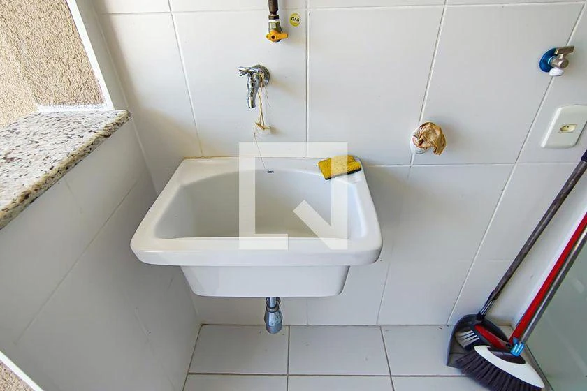 Квартира 68 м² с 2 спальнями-сюитами и балконом — photo 36