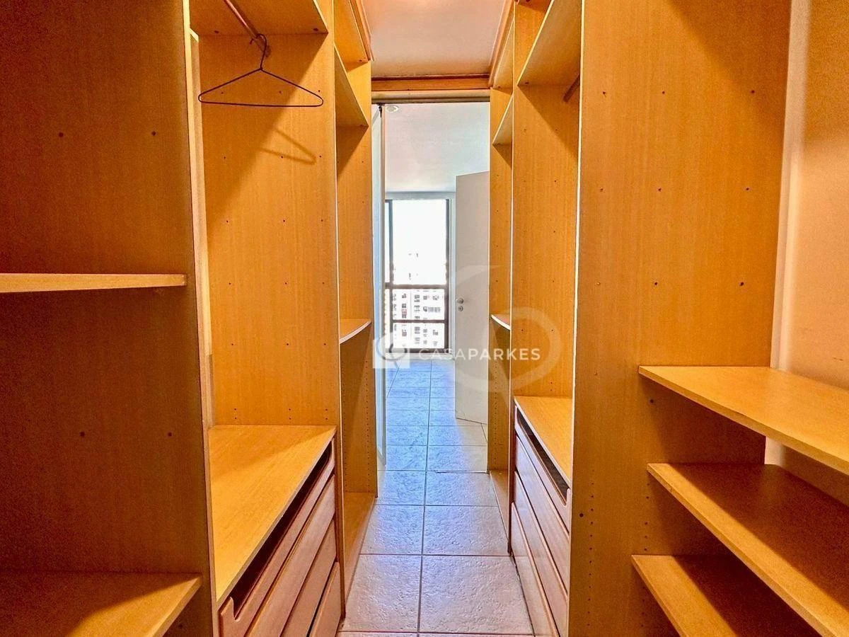 Квартира з 3 спальнями, 5 ванними кімнатами та 200 м² — photo 31