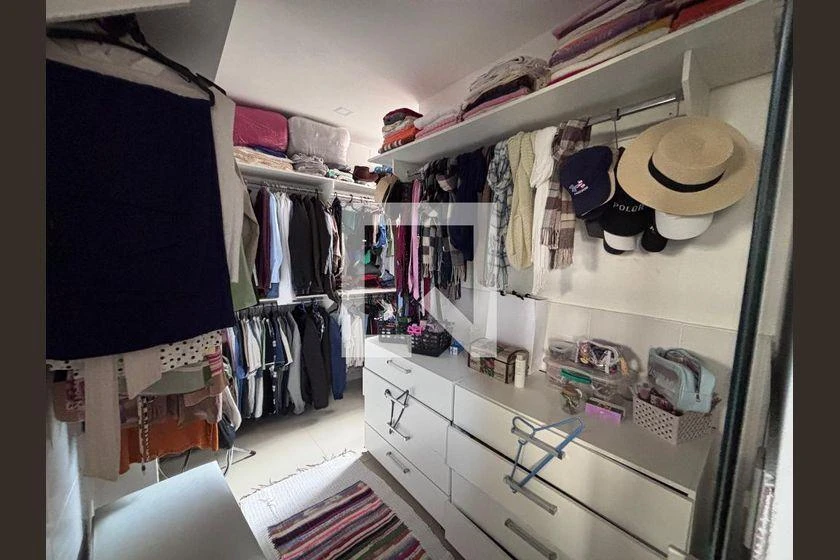 Casa sem mobília com 4 quartos e 618 m² — photo 43