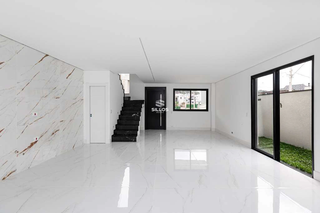 Townhouse with 3 en-suite bedrooms and 5 bathrooms — photo 4