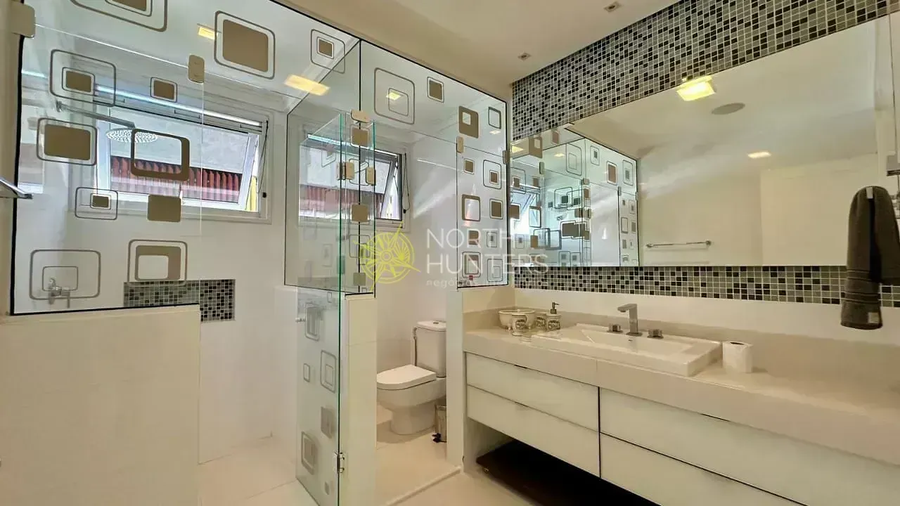 Furnished house with 9 bedrooms and a gas open kitchen — photo 10
