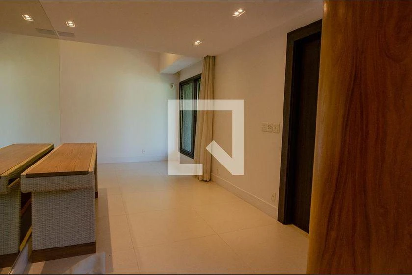 Casa de 4 quartos com 234 m² e 6 banheiros — photo 45