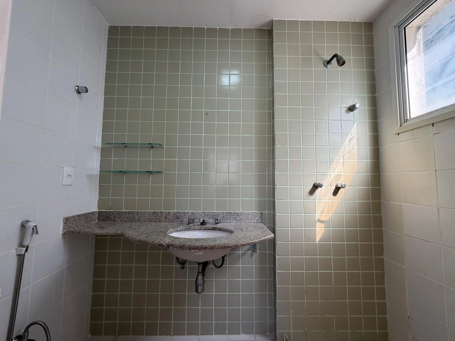 Apartamento de 3 dormitorios con 1 plaza, cocina cerrada — photo 51