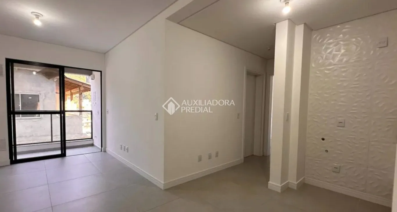 80 m² apartment with 2 bedrooms and 1 parking spot — photo 9