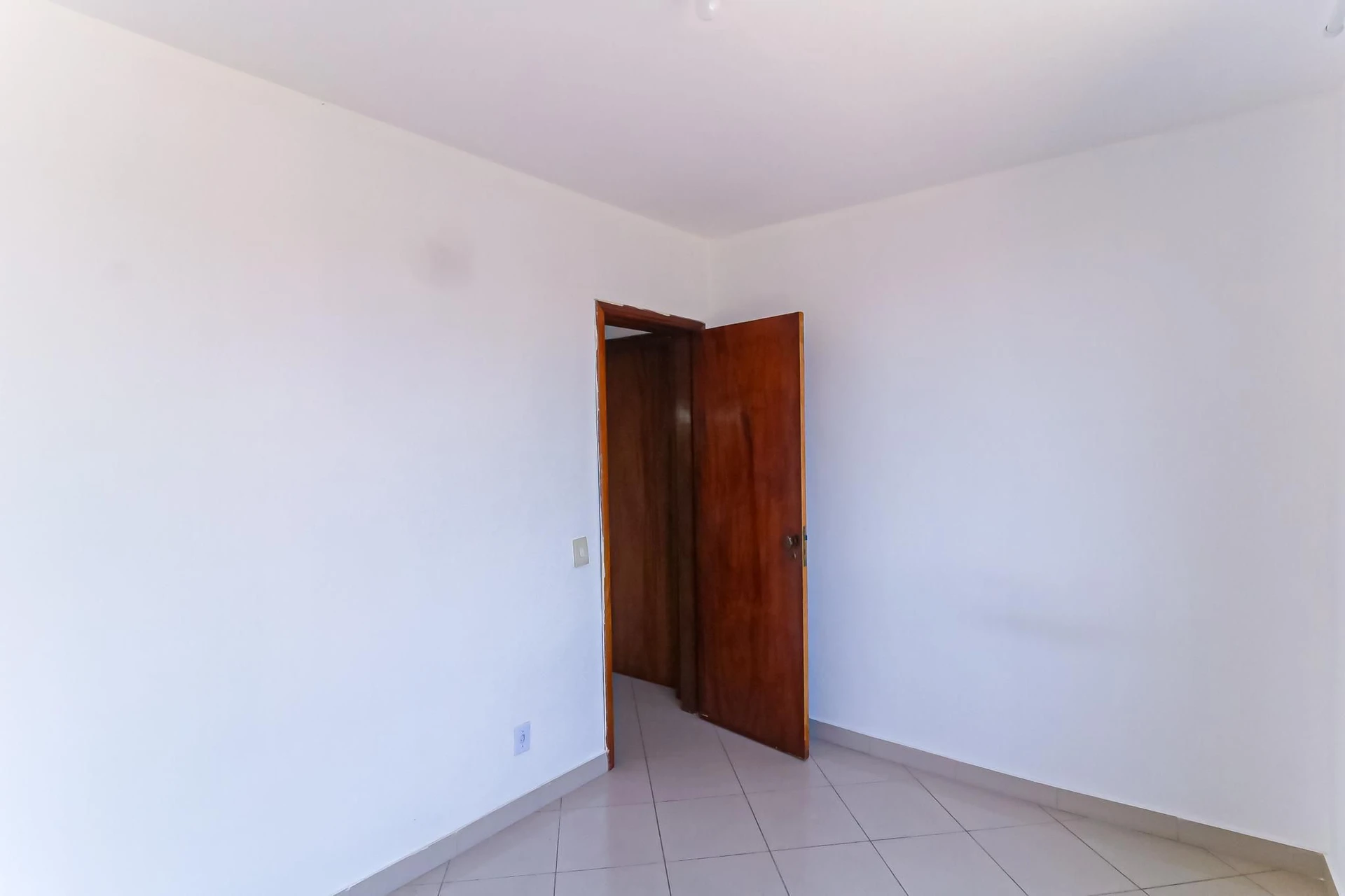 2-bedroom apartment in a building with a sauna — photo 22