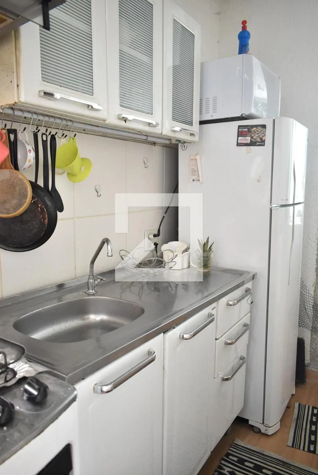Apartamento amueblado de 2 dormitorios y cocina a gas — photo 20