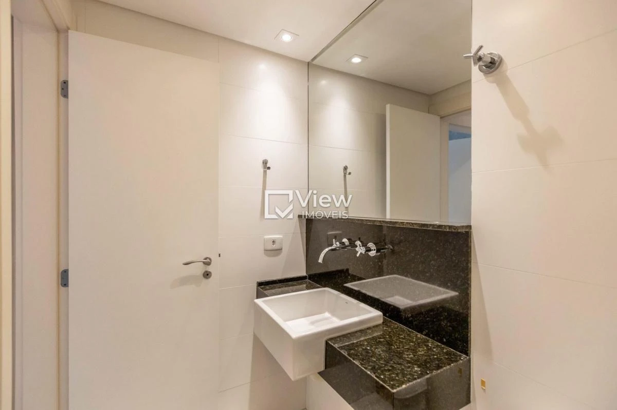 Furnished apartment, 96 m², with a washing machine — photo 35