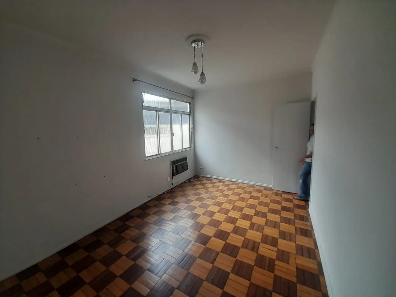 Квартира 80 м² с 2 спальнями и деревянными полами — photo 3