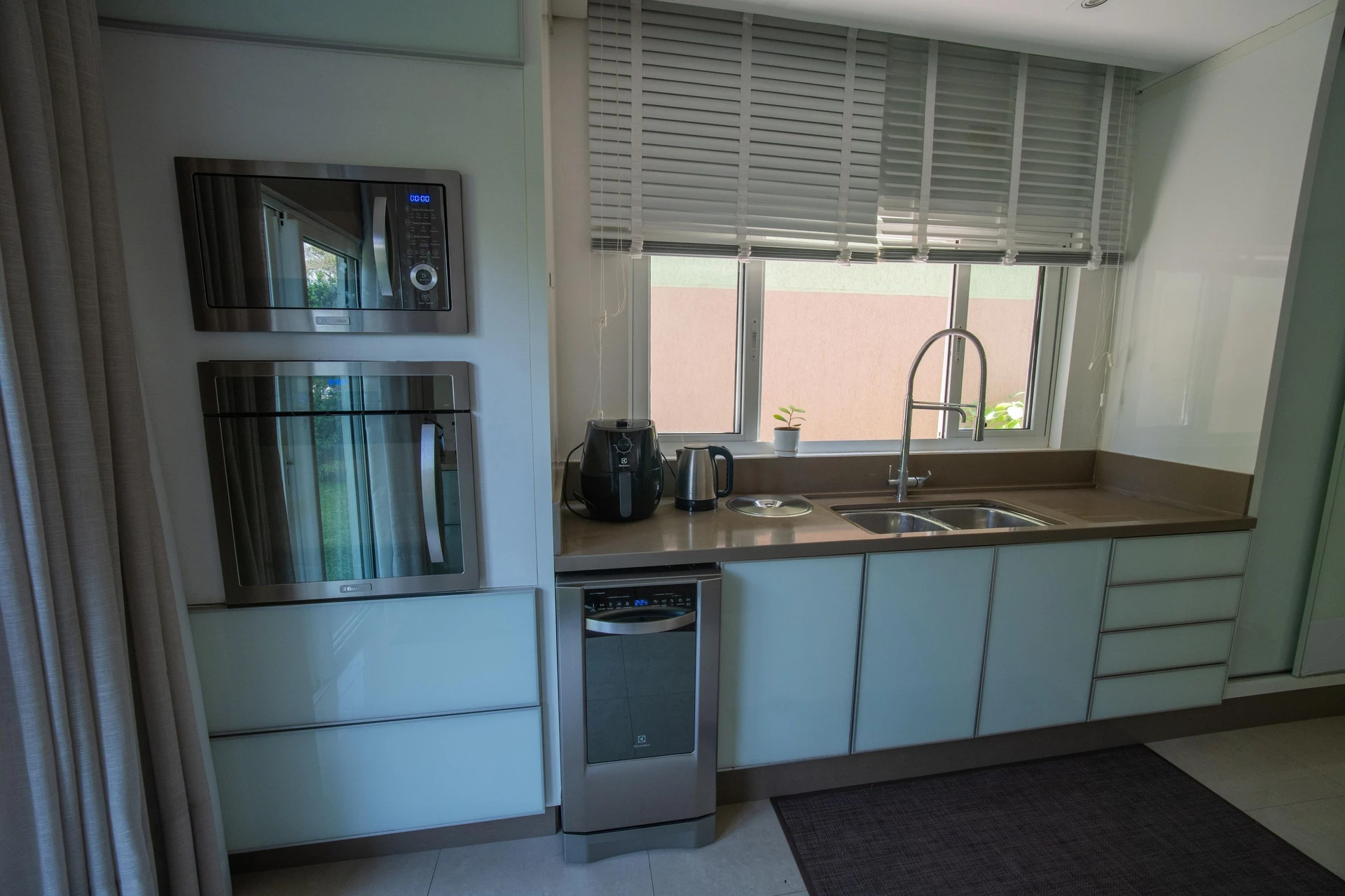 Furnished condominium house with 3 bedrooms and pool — photo 43