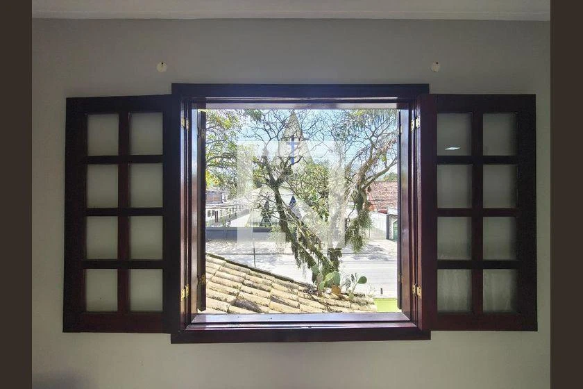 Мебльований будинок з 3 спальнями на 297 м² — photo 48