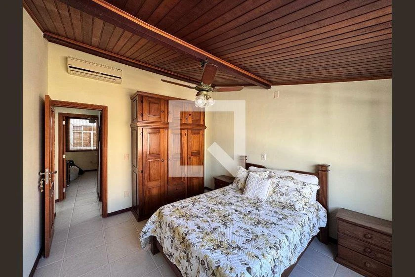 Duplex penthouse with 3 bedrooms and 254 m², 2 parking — photo 32