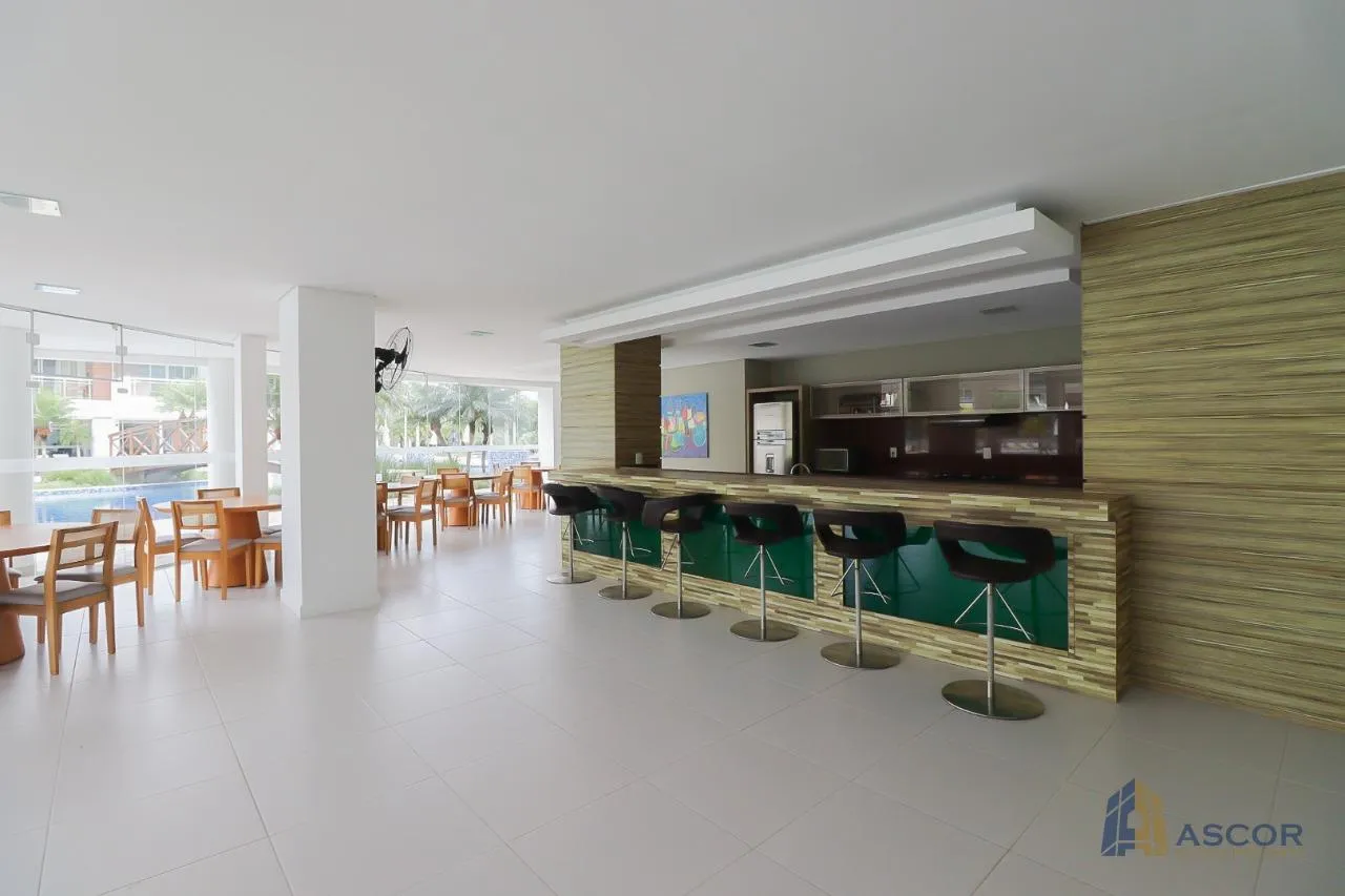 221 m² apartment with 3 en-suite bedrooms and 2 parking — photo 39