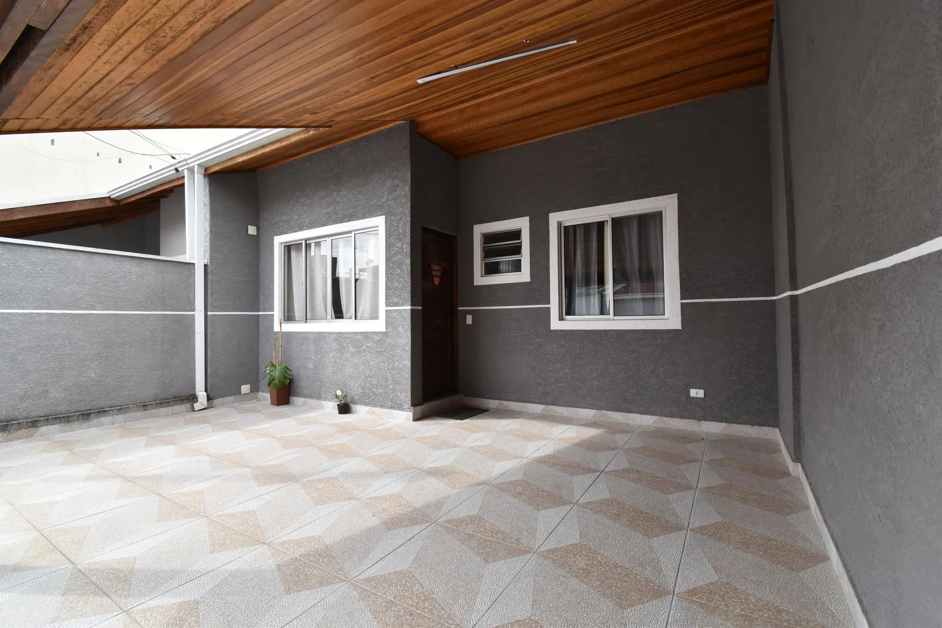 Furnished house, 62 m², with a grill on the balcony — photo 25