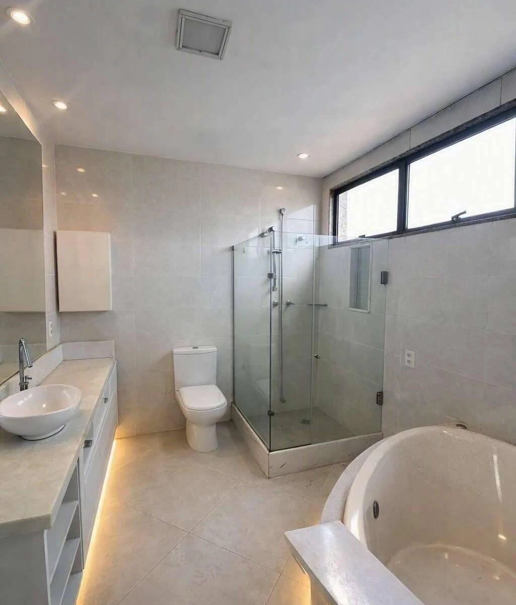 Apartment, 360 m², with a bathtub — photo 4