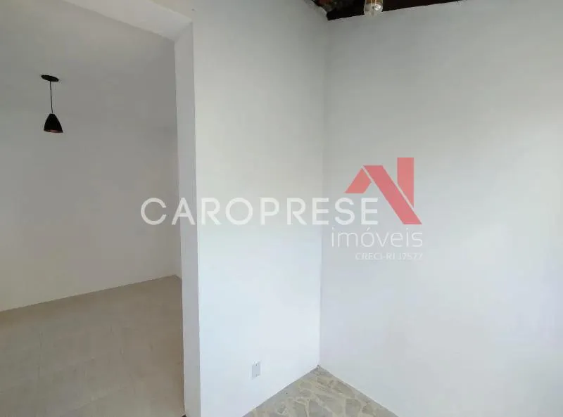 House with no parking, 2 bedrooms, 1 bathroom — photo 15