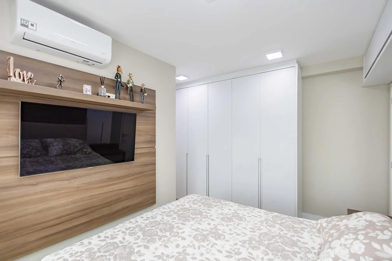 Apartamento mobiliado de 2 quartos e 3 banheiros — photo 18
