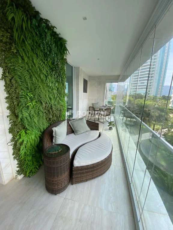 Apartamento mobiliado de 650 m² com 5 suítes e 4 vagas — photo 7