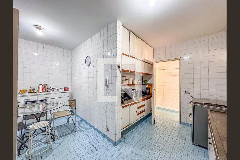 Apartamento de 4 habitaciones con 221 m² y 2 plazas — photo 47