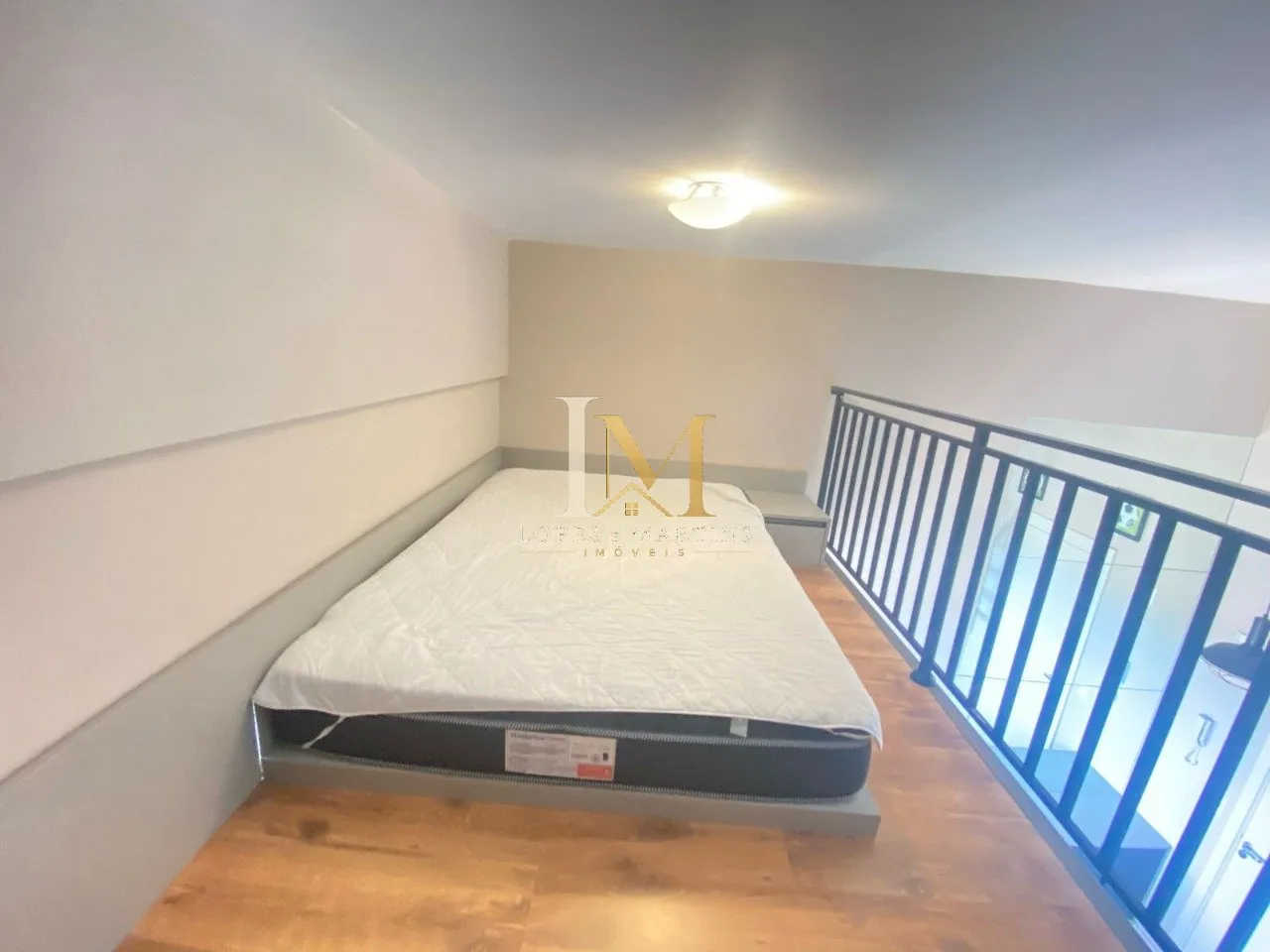 Furnished 1-bedroom apartment with 32 m² and balcony — photo 13