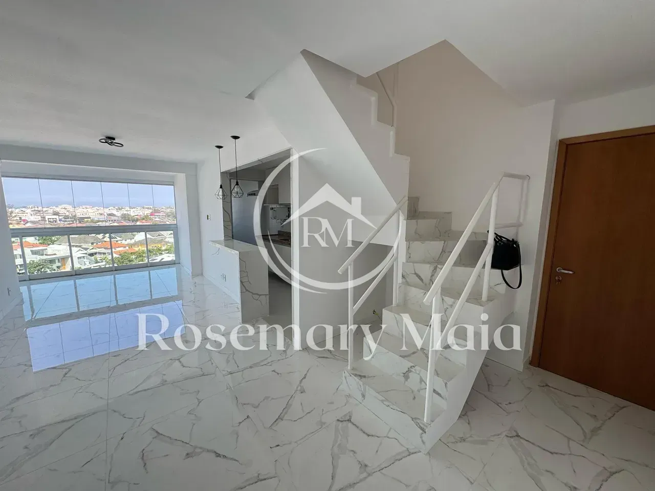 Duplex penthouse with 4 bedrooms and city view — photo 26