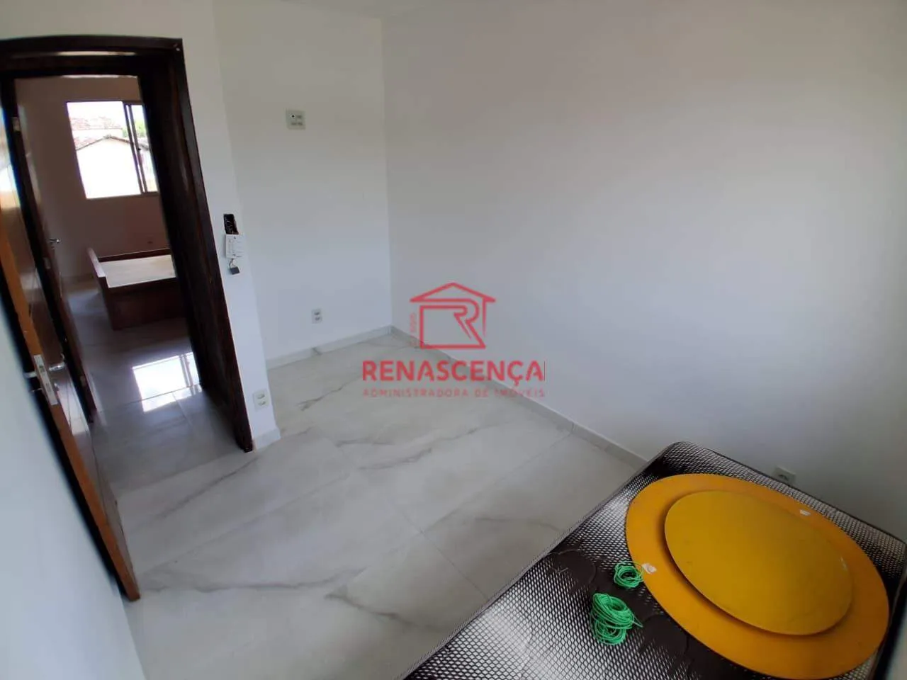 Unfurnished apartment with 2 bedrooms and 1 bathroom — photo 15