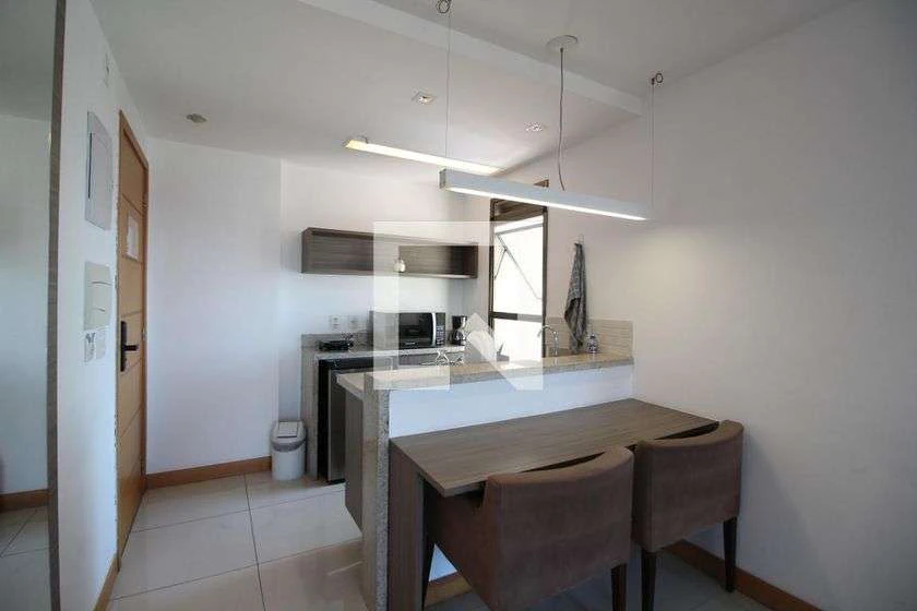 Меблированное студио 38 м² с 1 спальней и балконом — photo 12