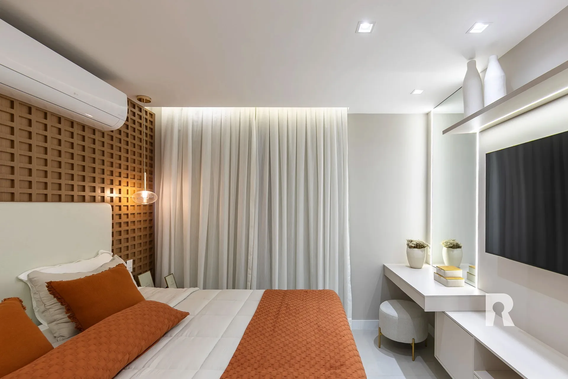 3-bedroom apartment with a jacuzzi — photo 8