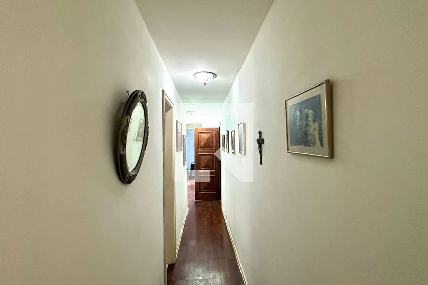 200 m² apartment with a home office and a washing machine — photo 22