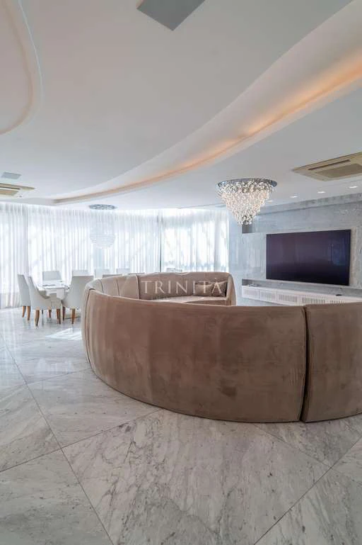 Furnished house with 5 en-suite bedrooms and 10 baths — photo 15