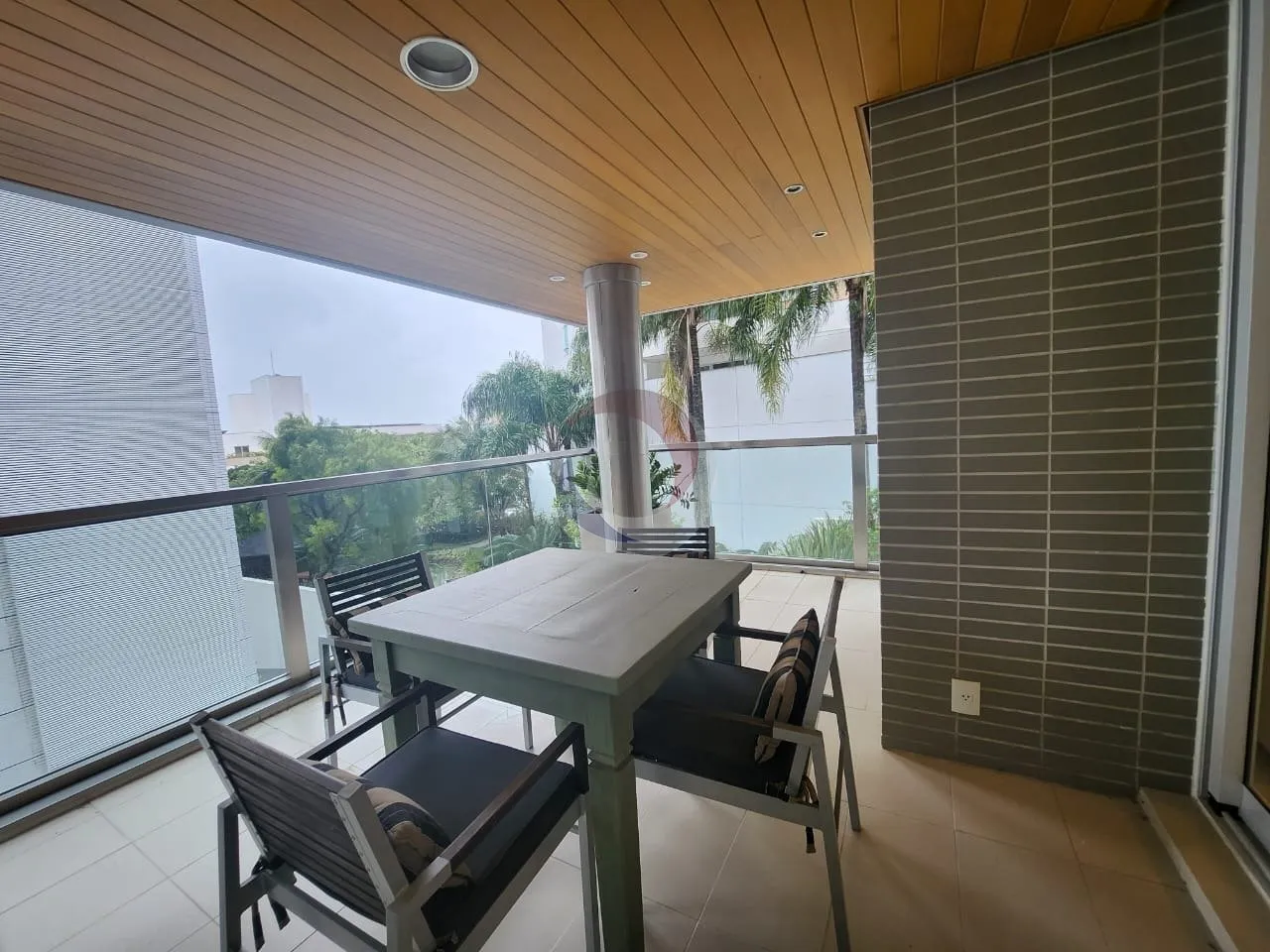 Furnished apartment, 237 m², with floor-to-ceiling windows — photo 18