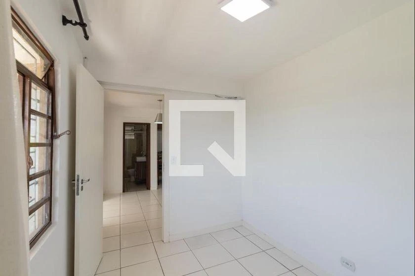 2-bedroom apartment with a washing machine in Curitiba — photo 31