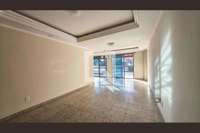 Penthouse con jardín privado, 5 dormitorios y 344 m²