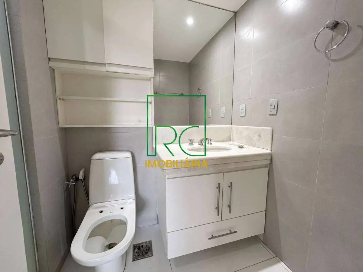 4 quartos e janelas do piso ao teto: apartamento de 174 m² — photo 27