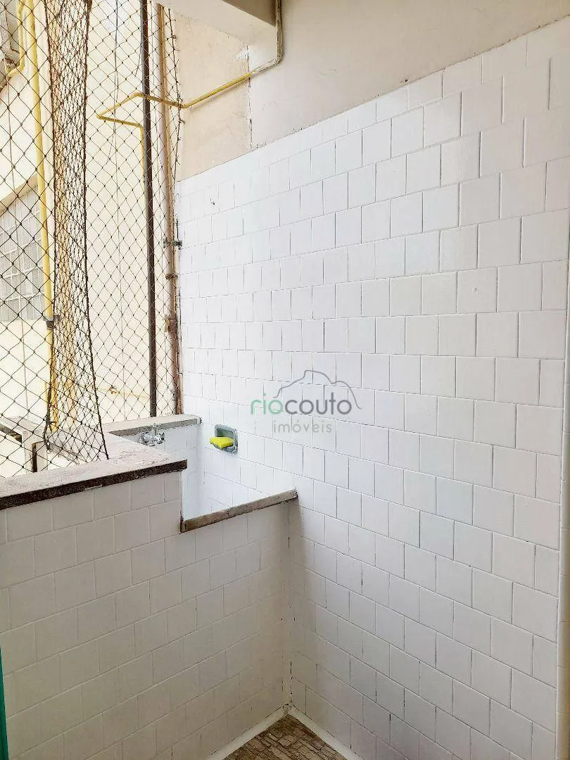 Unfurnished 2-bedroom apartment with 2 bathrooms and parking — photo 27