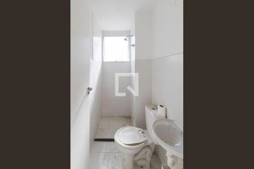 Apartamento com 2 quartos e área de serviço com tanque — photo 40