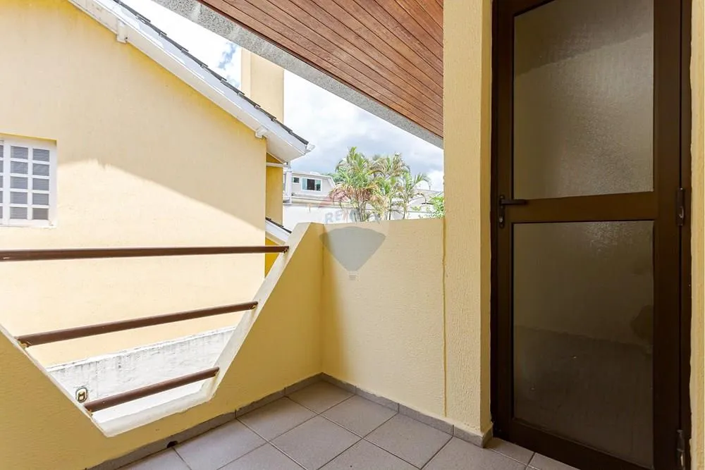 3-bedroom house 247 m² with pets allowed — photo 17