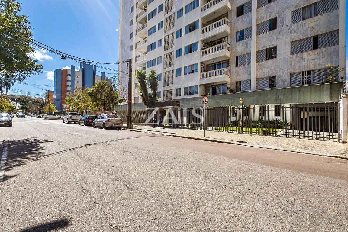 Furnished 3-bedroom apartment with 164 m² and parking — photo 43