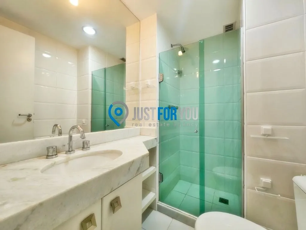 Furnished 2-bedroom apartment, 68 m², 1 parking space — photo 25